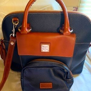 Dooney & Bourke  Bag with makeup bag